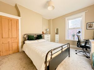 Photo 16- click for photo gallery